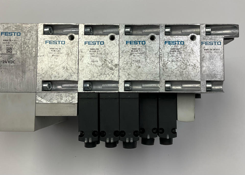 Festo 541302 CPX-FB32 / VABA-S6-1-X1 Manifold Interface w/ Valves ...