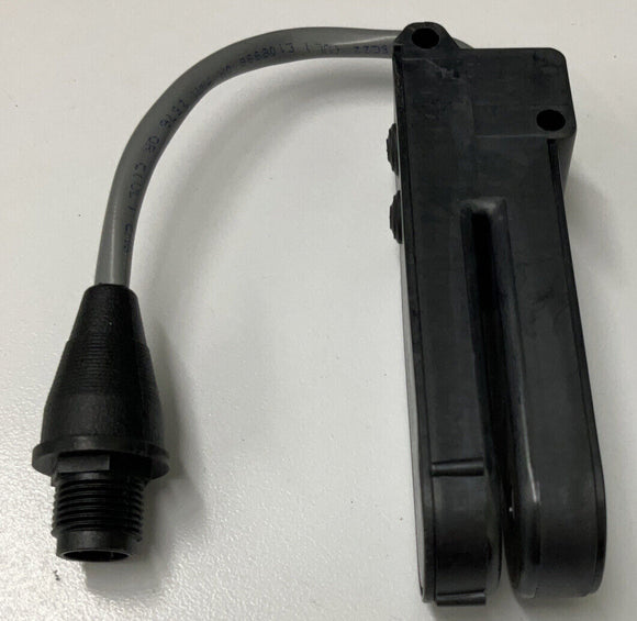 Tri-Tronics 19628 / E3-06A4 Led White Light Connector