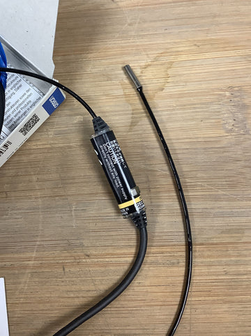 Omron E2EC-CR8D1 Proximity Sensor Switch 2M - 0