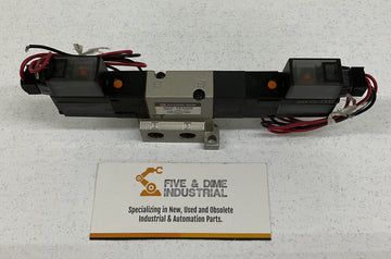 SMC VZ3440 24 Vdc Solenoid Valve w/ Base