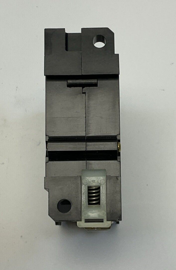 Idec NRC111L Breaker with Auxiliary Contact