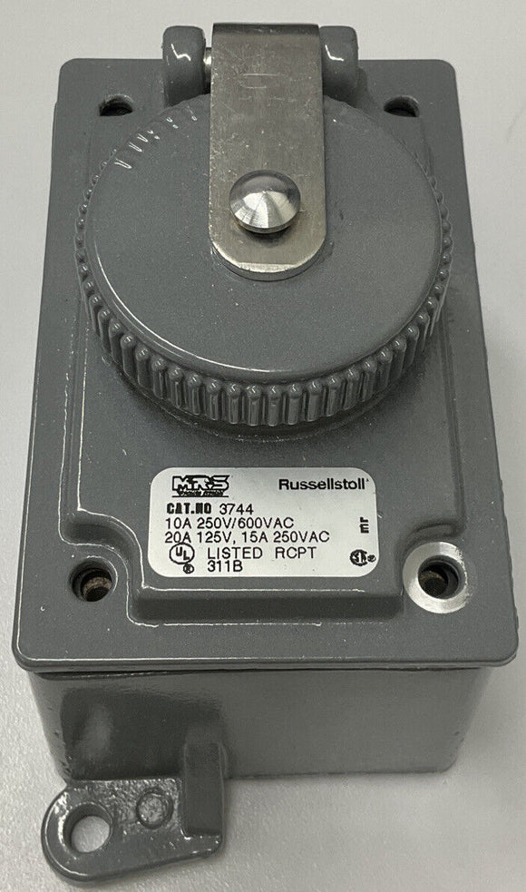Russell Stoll 3744 Receptacle Box, 10A, 250V/600VAC