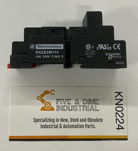 Telemecanique  Schneider Electric RXZE2M114 14 Pin Relay Socket
