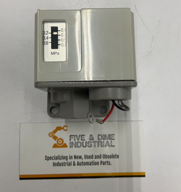 SMC IS3000-N02L5 Pressure Switch 0.1-0.7 MP