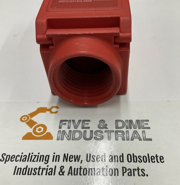 Allen Bradley X440P-CHLB03E 240V 3A Limit Switch with Roller