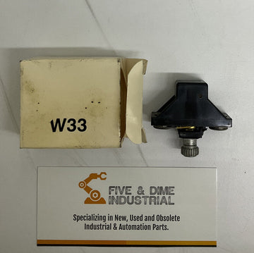 Allen Bradley W33 Lot of 2 Overload Relay