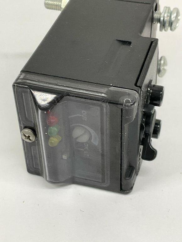 Allen Bradley 42GRF-9100-QD Fiber Optic Sensor Photoswitch