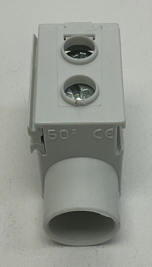 Siemens 5ST3770-1HG Center Infeed Terminal 115-Amp, 600V