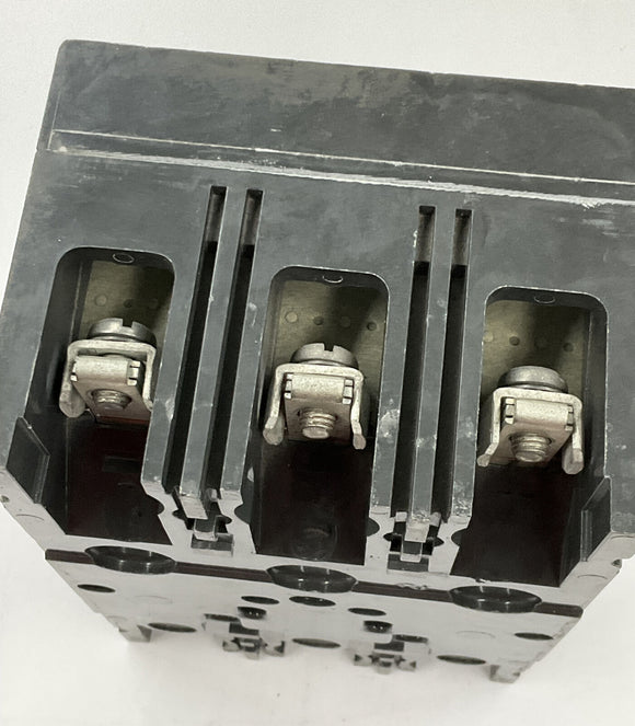 GE TEC36007 Mag-Break Circuit Breaker 7 Amp, 3-Pole, 600 Vac