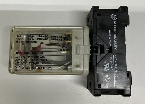 Allen Bradley 700-HA32A1 Ser A 120VAC Relay 8-Pin w/Base