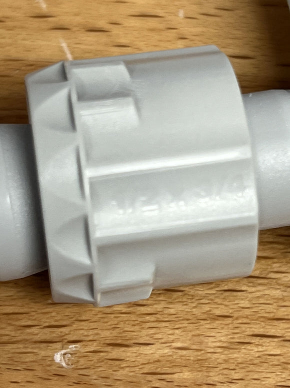 Colder Products CPC ST32-08 1/2" x 3/4" Union Tee / 1/2" ID X 3/4" OD