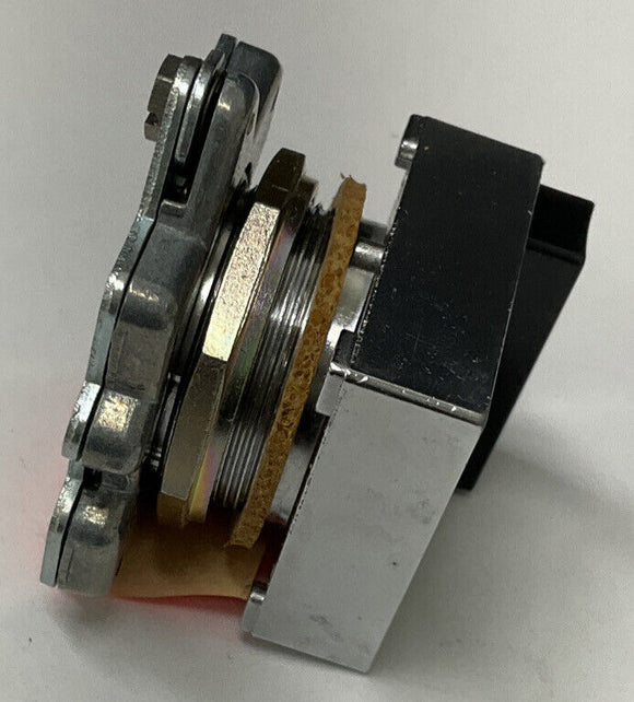 Cutler Hammer Eaton E30AG-EXL "Unload" Push Button