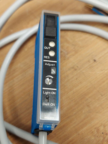 Automation Direct DFP-AP-1A Fiber Amplifier Pnp 10-30 Vdc 200mm - 0