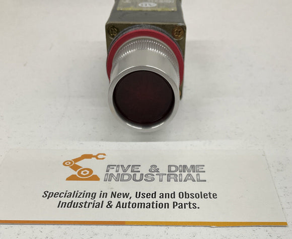 Allen Bradley 800MR-QAL24RAK Push Button Lighted Switch Green