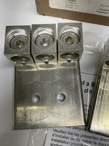 Eaton Cutler Hammer 1MPLK4 Box Lug Kit 600A - 0