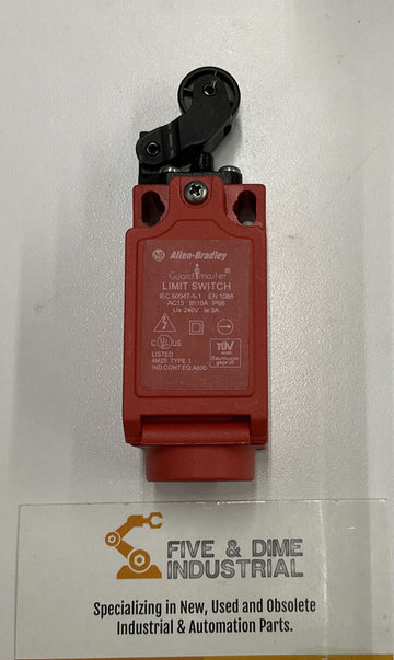 Allen Bradley X440P-CHLB03E 240V 3A Limit Switch with Roller