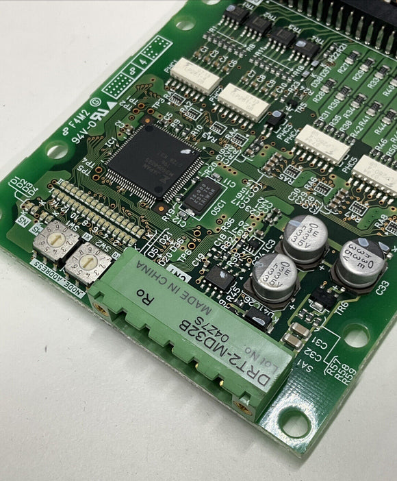 Omron DRT2-MD32B Remote Terminal Head Device Net 24V