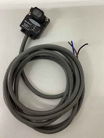 Banner SE61AW1LV Retro Reflective Sensor 120 VAC 5-Meter Range