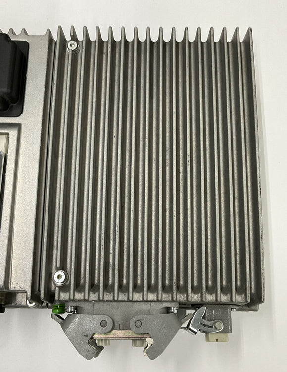 Lenze E84DSPBC1524R2SLCE 8400 Protec Inverter Drive