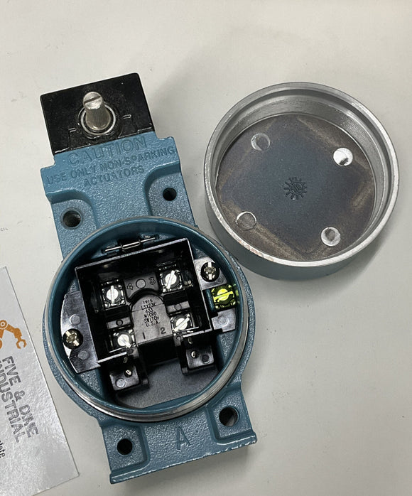 Honeywell LSXA3K-2C Micro-Switch Side Explosion Proof Rotary Limit Switch