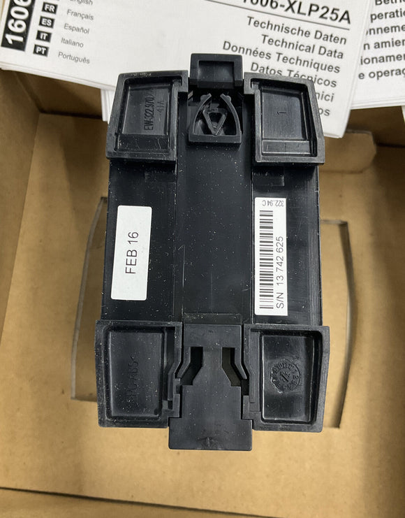 Allen Bradley 1606-XLP25A Power Supply 25W In 100-240AC, Out 5 Vdc