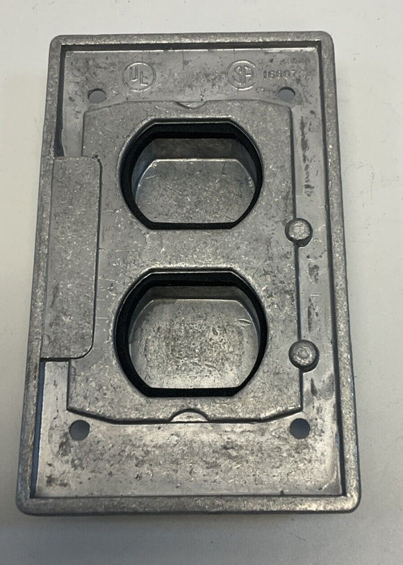 Pass & Seymour Legrand 4510 Aluminum Weatherproof Cover