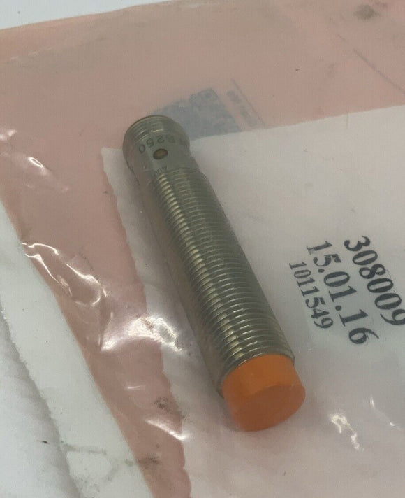 IFM Effector IFS250 Inductive Proximity No Sensor IKF3007-APKG/US-104 Sn: 7mm