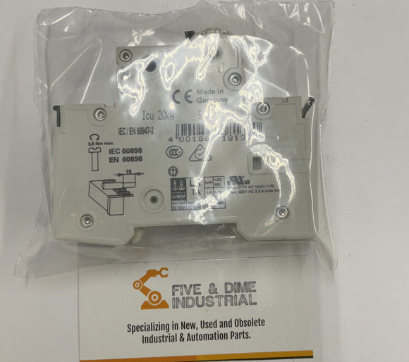 Siemens 5SY4110-7 Circuit Breaker w/ 5ST3010 Auxiliary Circuit Switch