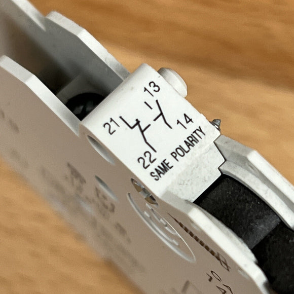 Allen Bradley 1489-ABH12 Series A  Auxiliary Switch