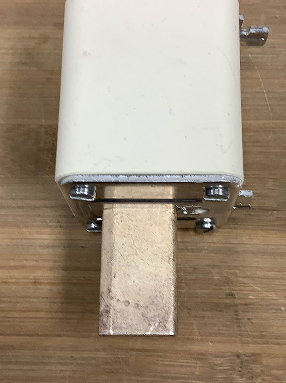 Siemens 3NA3 250 LV HRC fuse 300 Amp NH2-gG