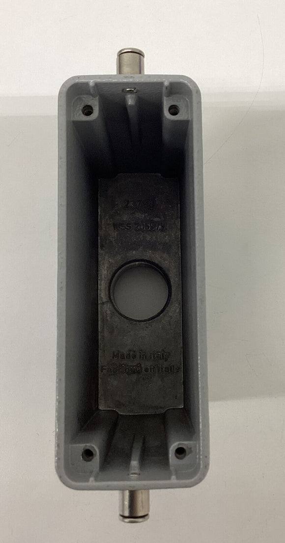 Ilme CAVT-24.5-L  3/4'' NPT Metallic Hood for2-Peg Single Lever