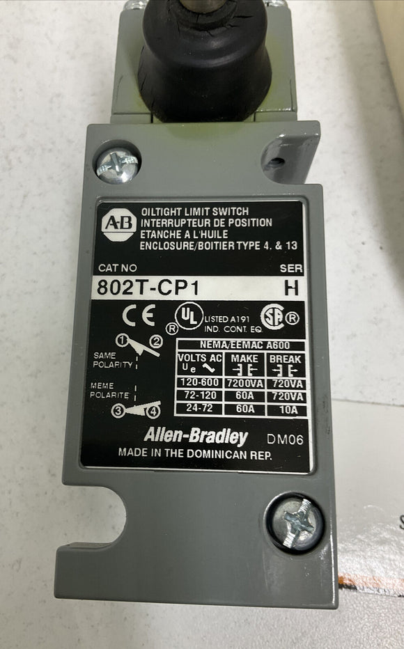 Allen Bradley 802T-CP1 Ser. H Plug-In Limit Switch Cracked Boot