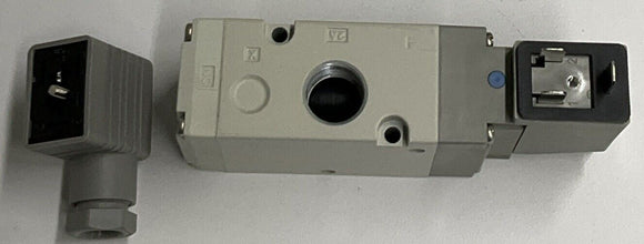 SMC VP542-5D1-03FA-X250 24 Vdc Solenoid Valve