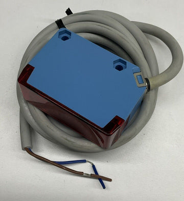 Sick Optex V-2E Photoelectric Sensor 12-240 Vdc 24-240 Vac - 0