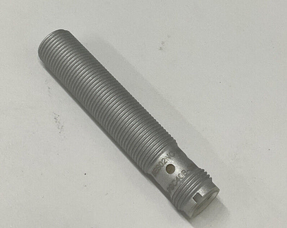 Balluff BES-M12BI-PSC40B-S04G-S01 PNP Indicator Sensor