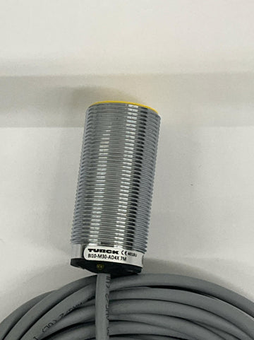 Turck Bi10-M30-AD4X Sensor 4417007 SN: 10mm  10-65 VDC