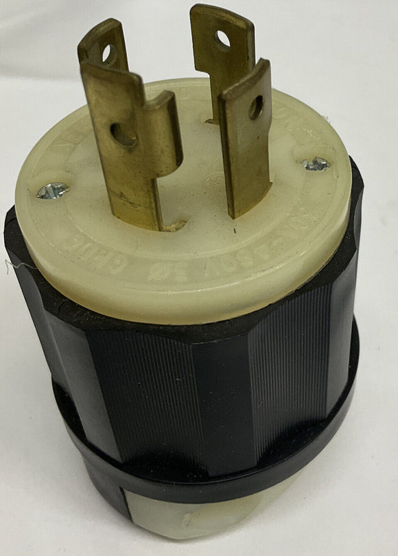 Hubbell HBL27315W Twist-Lock Plug 3-Pole, 4-Wire 480VAC