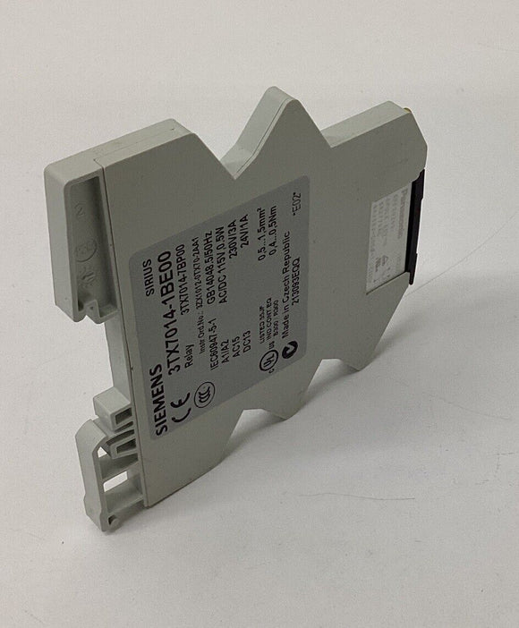 Siemens 3TX7014-1BE00 Din Mount Relay 115 Volts AC/DC