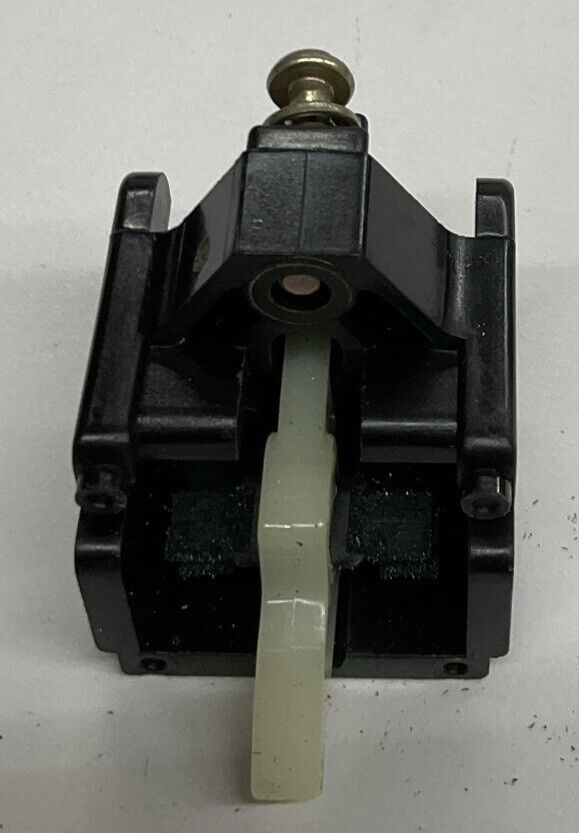 Allen Bradley 1495-G1 Size 1 & 2 Auxiliary Contact Blcok N.C.