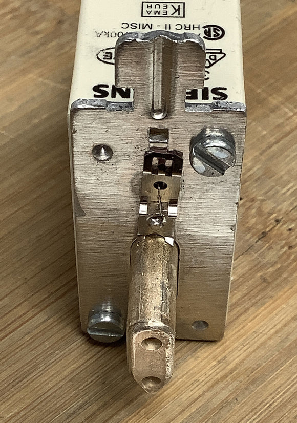 Siemens 3NA3 830 Fuse Link 100A 500 VAC