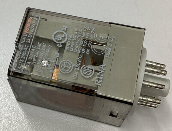 Allen Bradley 700-HA32A24 10A DPDT 24 Vac Relay