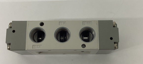SMC VFA5220-03 5-Port Operated Valve