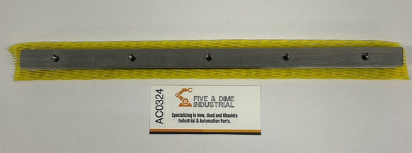 Misumi HRCU-15-295 Linear Guide Rail 15X15X295mm M5X8 Bottom Tap