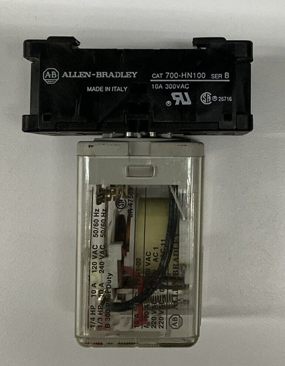 Allen Bradley 700-HA32A1-1 SER A 120VAC Relay 8-Pin w/base
