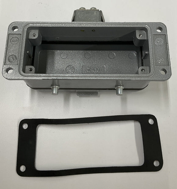 Lapp/Epic 10.0730  HBE16  Singe Lever Panel Mount Base