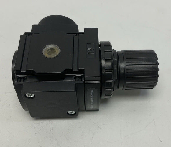 ARO Ingersoll Rand R3711-100 Pneumatic Regulator  1/8'' NPT