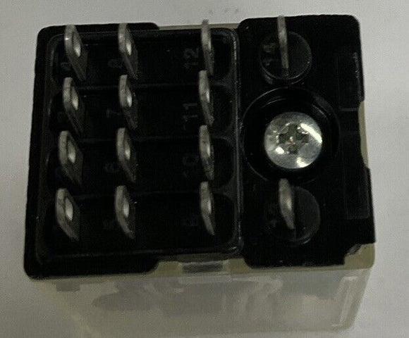 Siemens 3TX7126-3PF10 Coil Relay 3A 120/240 VAC, 30 VDC