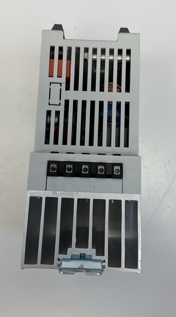 Lenze E84ABDE3714SX0 / 13351560 8400 BaseLine D Inverter Drive