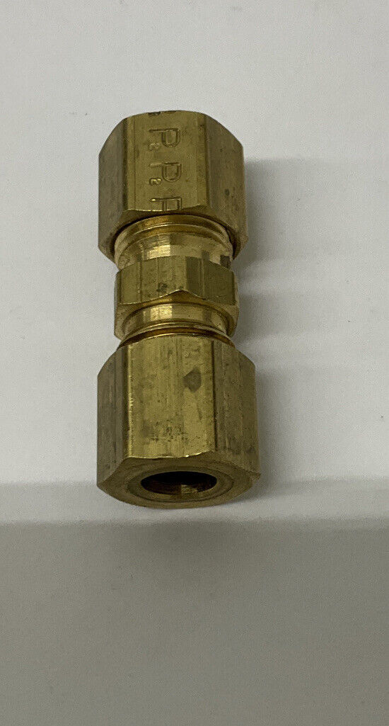 Parker MC62C-4 / 62C-4 1/4 x 1/4" Tube Fittings Package of 3