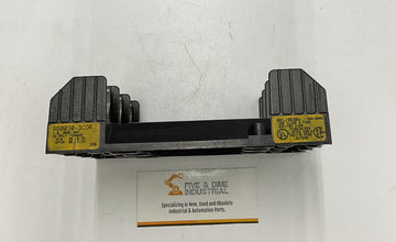Buss Bussmann R60030-3COR Fuse Holder 30A-600V.  Lot of 2 - 0